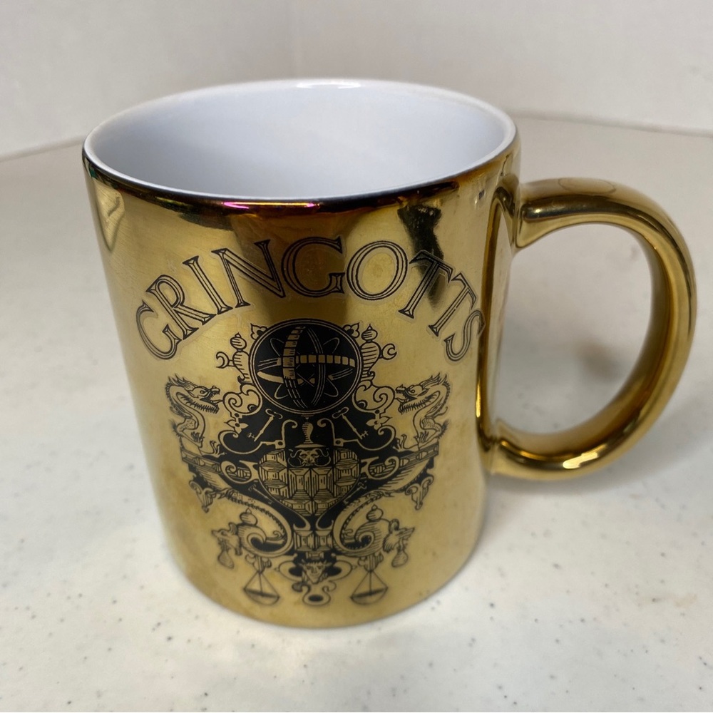 Gringotts/Harry Potter gold coffee mug